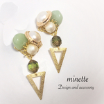 パステルグリーン&トライアングルピアス