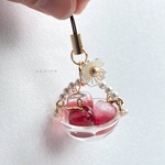 ✨大人気✨🍎受注製作🍎可愛いりんごバスケットのストラップ(りんごの色が選べます！)
