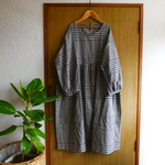 natural**コットンチェック丸首ワンピース