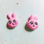 【値下げ！】700→500！おめめぷっくり うるうるうさぎピアス
