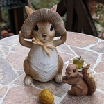 🆕🐰ガーデニングのお友達♡🍄帽子のうさぎさん🐇
