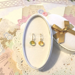 Czech beads.［eo］