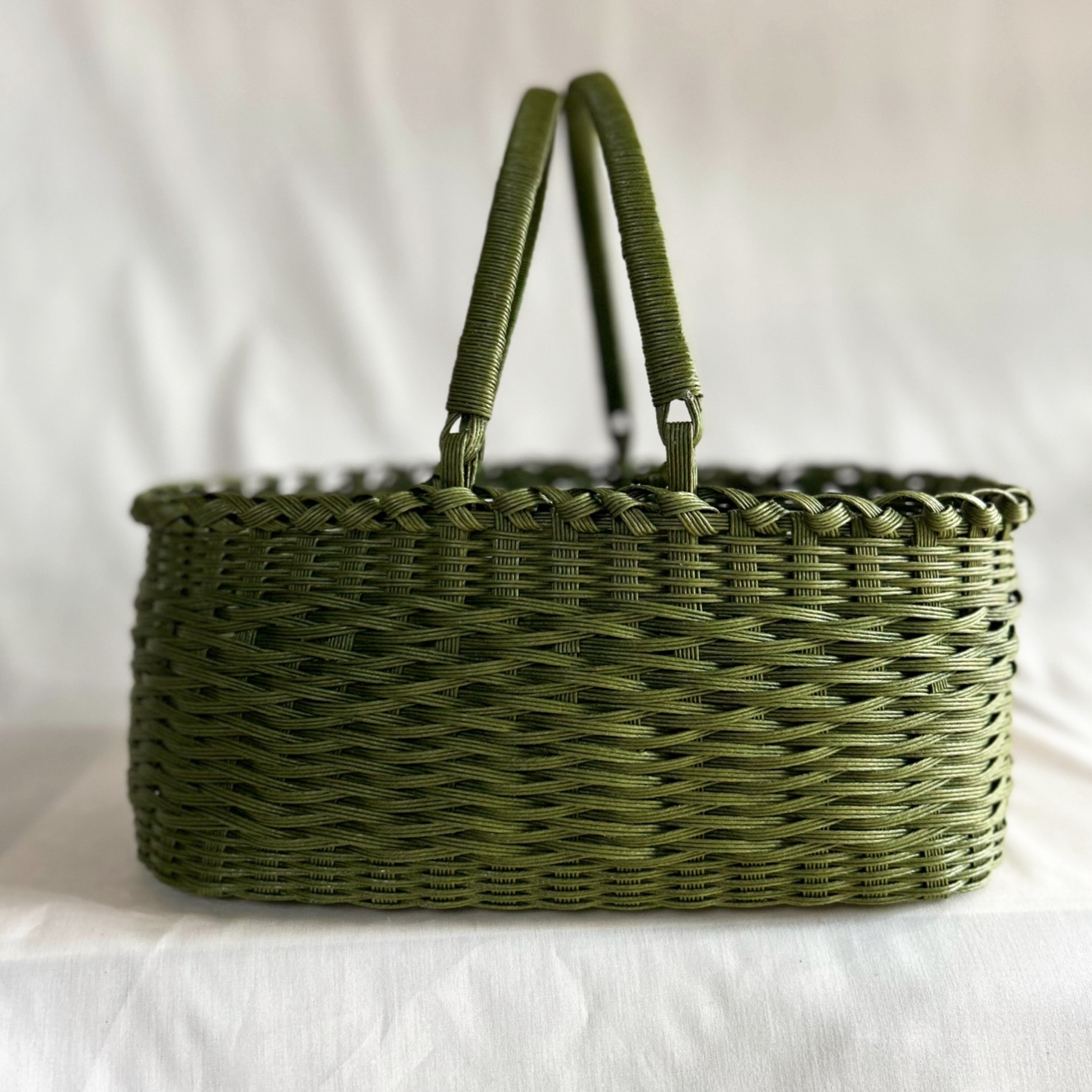 刺繍 アンティーク バスケット かごバッグ ビンテージ ヴィンテージ カゴ 籠 古い日本製バスケット ラタン製 5ロック金具 籐巻き持ち手