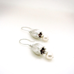 鈴蘭×Pearl Bell ピアス/イヤリング