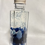 ハーバリウム　紺
