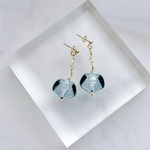 Newカラー  【（ブルー）churun 】透明感　爽やか　ビーズ　ちゅるん　ピアス　イヤリング　