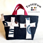 tuttifun＊Cross柄の黒バッグ