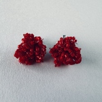 ビーズ刺繍ピアス　passion RED