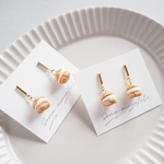 シュークリームのピアス