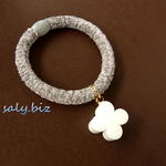 saly☆かわいいお花のヘアゴム