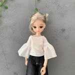⭐︎🆕フリルトップス　ホワイト　袖フリル　リカちゃん服　リカちゃんアウトフィット