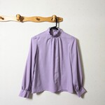 ハイネックフリルブラウス～藤色～