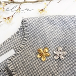 ⭐️〝new〟◎サージカルステンレス◎ フラワーブローチ　シルバーブローチ　ゴールドブローチ　シンプルブローチ　セレモニー　フォーマル　パーティー　花　アクセサリー　メタルブローチ　結婚式　ポピー