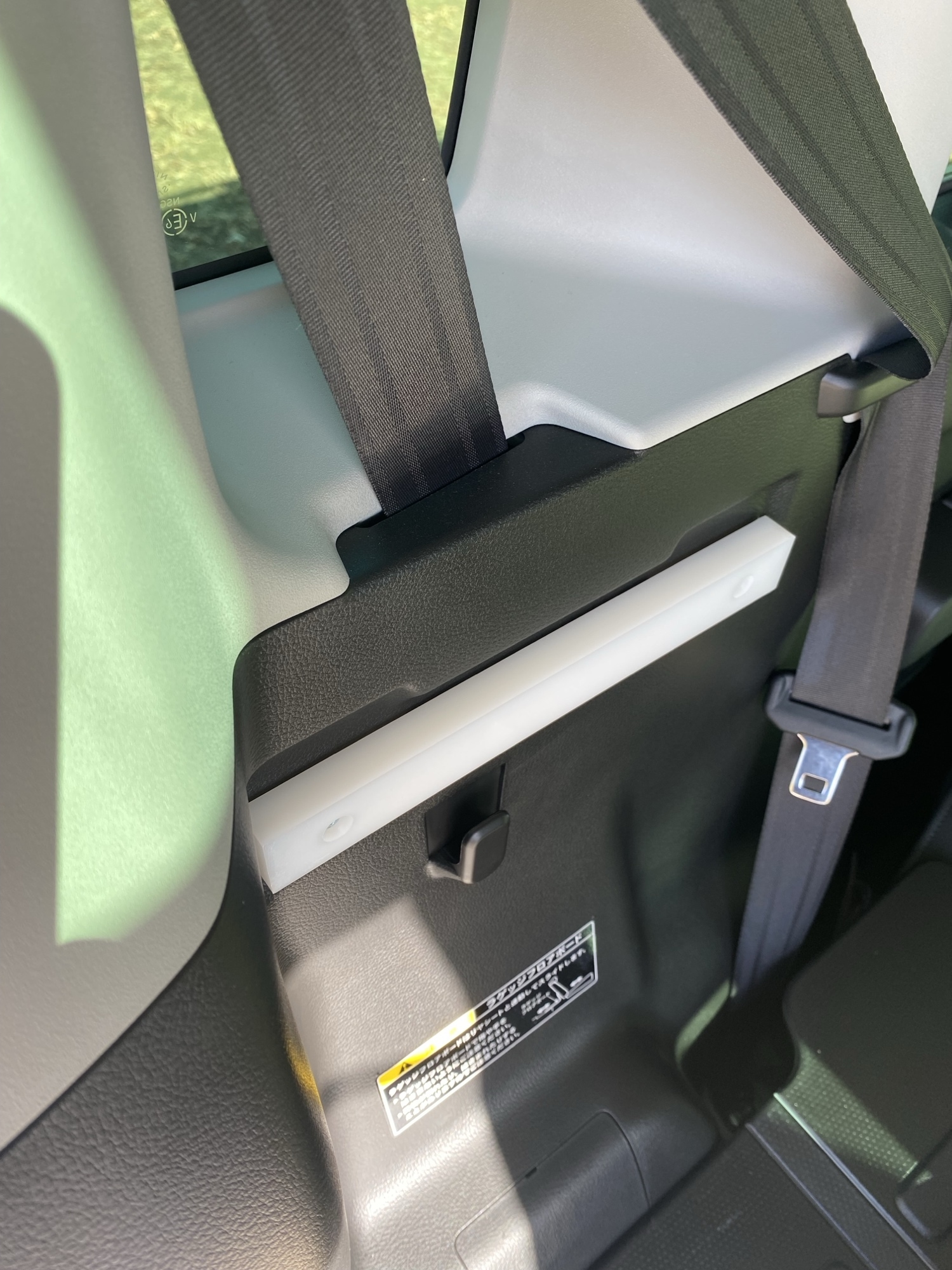 スズキ 新型ハスラー用ラゲッジボード 脚付き 木製 リクライニング 
