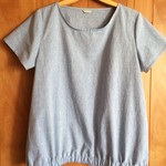 【再販】水色コットン★すそふんわりプルオーバー　シュシュ付き　