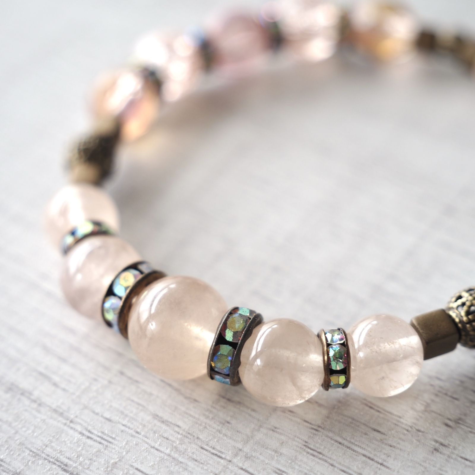 Morganite × czech beads （ブレスレット） 4,810円
