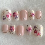 シアーピンク　フラワーネイル　ベリーショート