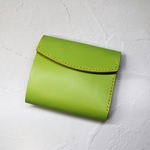 三つ折り財布　グリーンイエロー