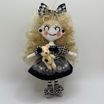 ハンドメイドドールチャーム　バックチャーム　お人形