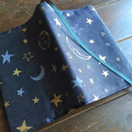 星と月のブックカバー