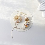 flower bijou earcuff