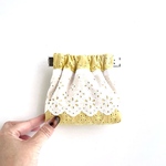 ぷっくり　ふわふわ☆ミニバッグにも入る☆ダブル刺繍ののパクパクバネポーチ
