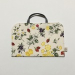 ぺたんこだけど、いっぱい入るバッグインバッグ『テイスティ』