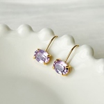 【★】シンプル ピアス 【 バイオレット 】クリスタル ニッケルフリー  カラフル　金属アレルギー　ひとつぶ　スワロ　揺れない　仕事 小ぶり　高級感　職場