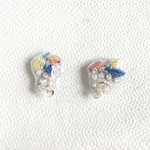 ◇キラキラ葡萄のビーズ刺繍ピアス◇