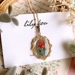 バラの一輪咲き　クラシカル　ネックレス