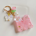 桜のイニシャルキーホルダー　　M レジンキーホルダー