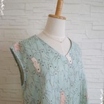 SALE ダブルガーゼ☆Ⅴネックフレンチフレアブラウス　クマさん