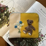 🧸felt  de patchworkテディベアと花束のポーチ💐