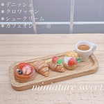 🫧🍓カフェスイーツセット☕️🫧　ミニチュアスイーツ　イチゴスイーツ カフェオレセット　フェイクフード ドールハウス