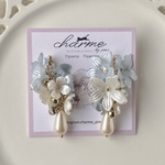 【fleur】 スカイブルー 白 ホワイト花 パール ロング ピアス イヤリング プレゼント ギフト ブライダル ウエディング 結婚式 お呼ばれ