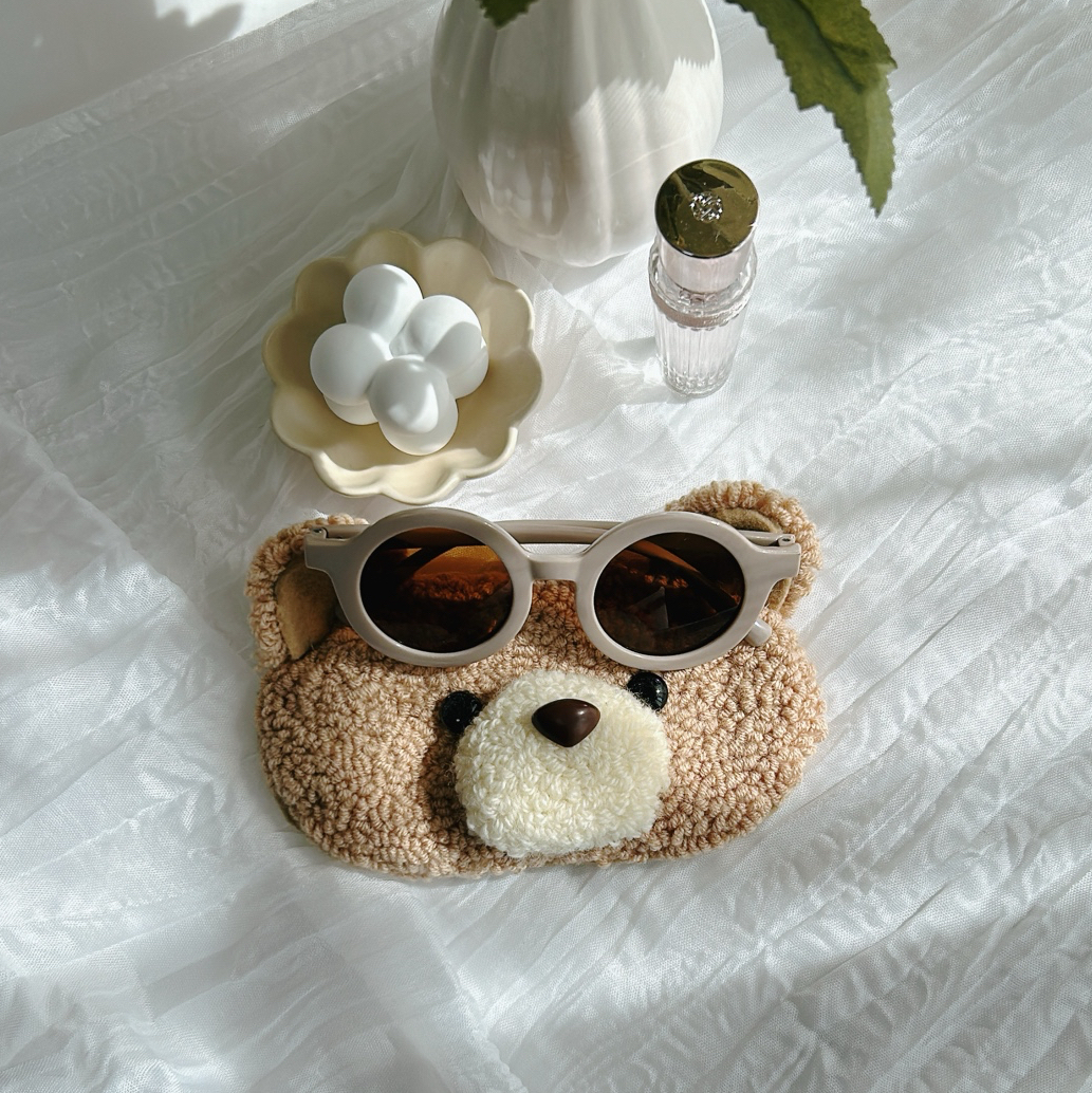 クマの眼鏡拭き機械式クマの人形 メガネ付き昭和レトロ おがくずぬいぐるみ レザー人形 クマ 昭和レトロ 箱付き 未使用