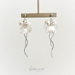 【〜Petal dancing silver〜ﾍﾟﾀﾙﾀﾞﾝｼﾝｸﾞｼﾙﾊﾞｰ】花びらのらせんピアス・イヤリング／ウェディング・ブライダル・春ピアス・春イヤリング