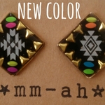 再再販♡native×studs×neoncolor×black【送料無料】