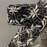 [実物のお色味と違う場合があります] インド刺繍リボン　花　インド刺繍　スパンコール　刺繍リボン　リボン　りぼん　※10月8日よりゆうパケットにて発送