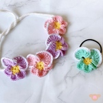 パンジーチョーカー・ヘッドドレス🌸 ヘアゴムのセットアップも♡ 手編み