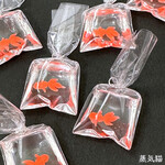 夏祭りの金魚すくいチャーム4個【金魚パーツ】