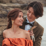 花嫁様に💕結婚式に💕立体感のあるゴールドフラワーとビジューのロングピアス、イヤリング
