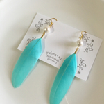 羽根ピアス
