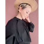 RATA❤️ふんわり軽い❤️大人女性のエアリートップス❤️卒業＆入学&結婚式❤️お仕事や普段着にも❤️定番BLACK