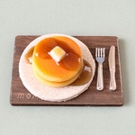 ミニチュア　レトロなホットケーキ