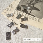 8個入)antique silver 100＄charm