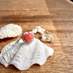 8〜10号  【◎サイズ調整可】《silver925》red heart ＊spiny oyster shell ring ❁