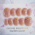 RUNA♡濃いめベージュ♡爪先押し花ネイルチップ♡フラワーネイル♡