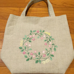 手刺繍入りバッグ