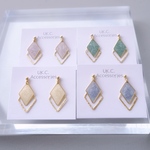 ピアス スクエアプレート 揺れるピアス 金属アレルギー対応 ピアス イヤリング 樹脂ピアス チタンピアス サージカルステンレス ホワイト ブルー グリーン ゴールド モーブ ピアス 推し色